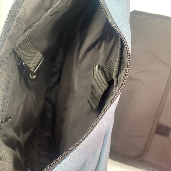 GAP Blue and Black Laptop Bag - Picture 6 of 8